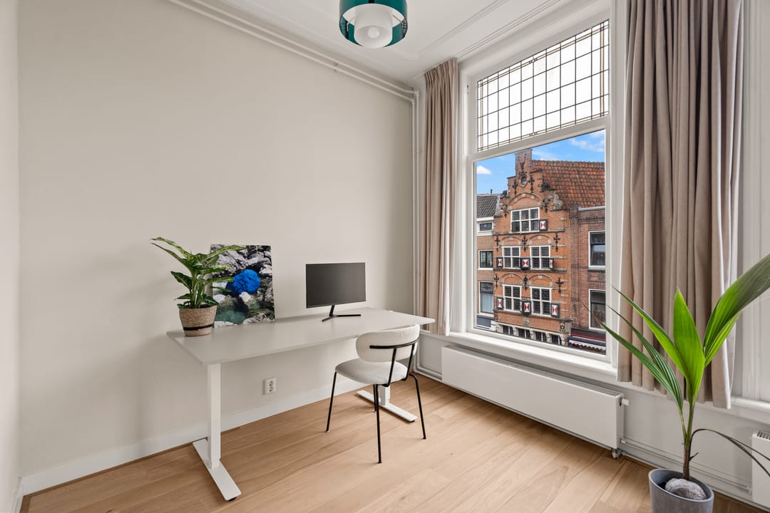 Photo 11 of Voorstraat 15-B