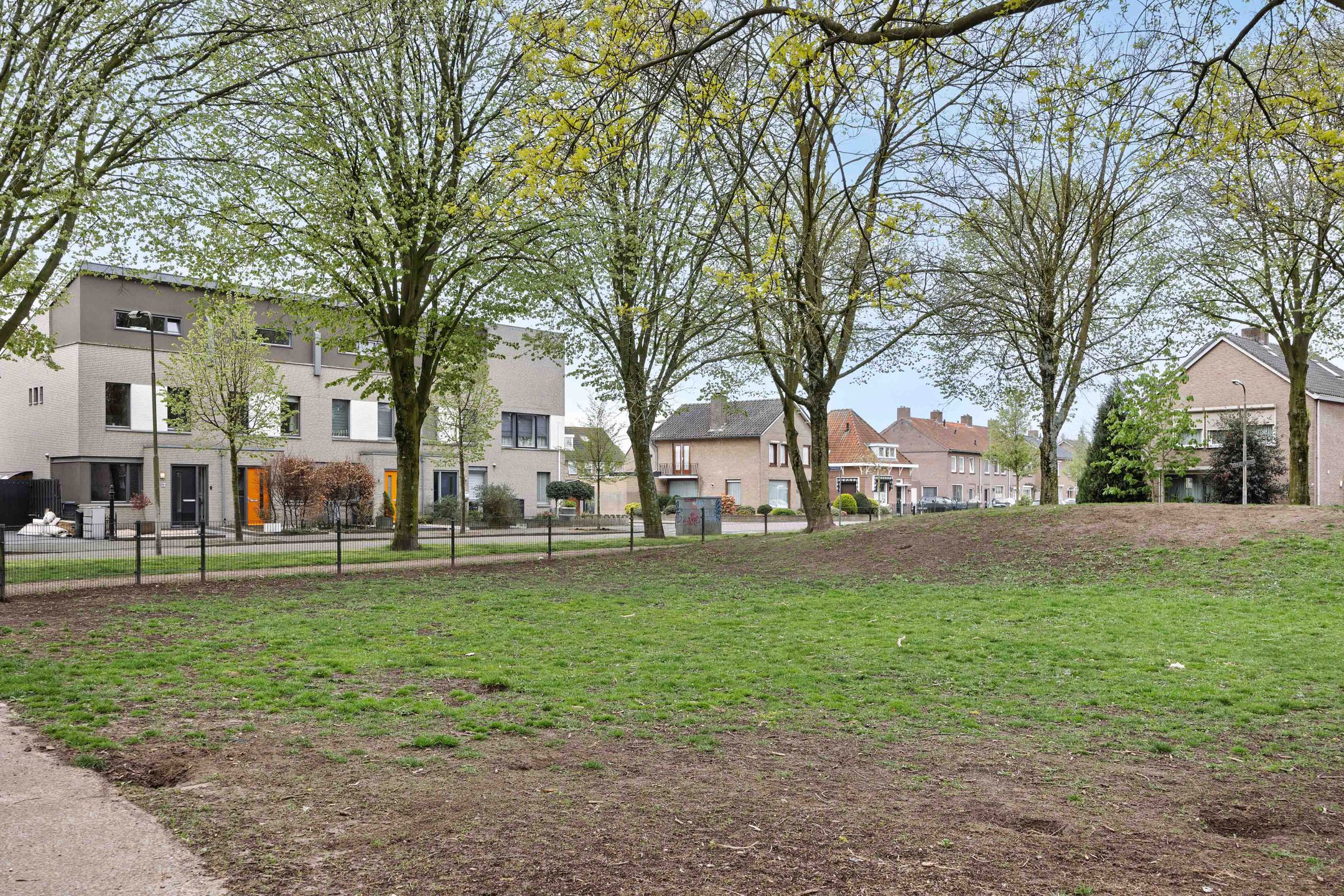 Foto 30 van Schadewijkstraat 79