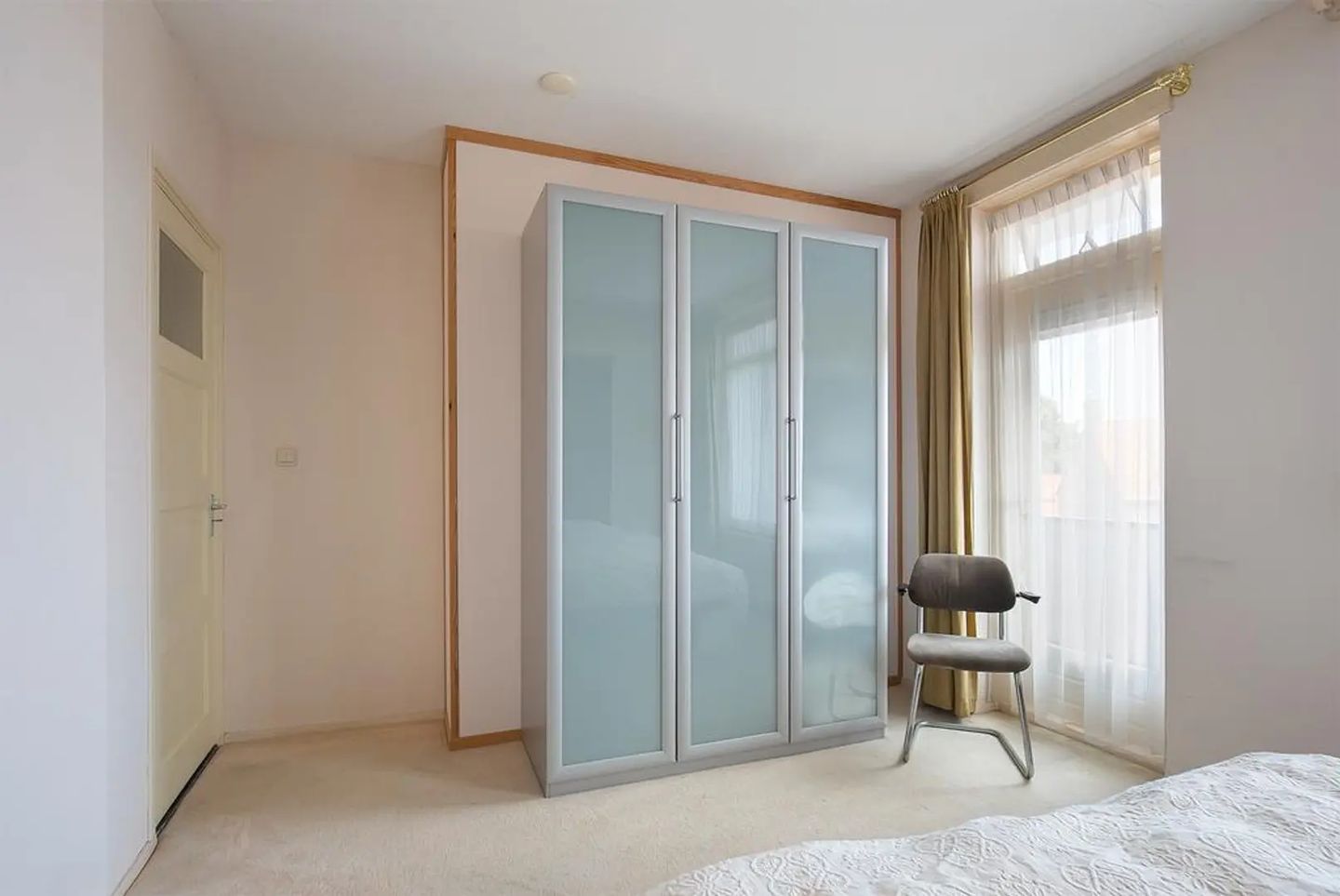 Foto 20 van Boulevard De Ruyter 98