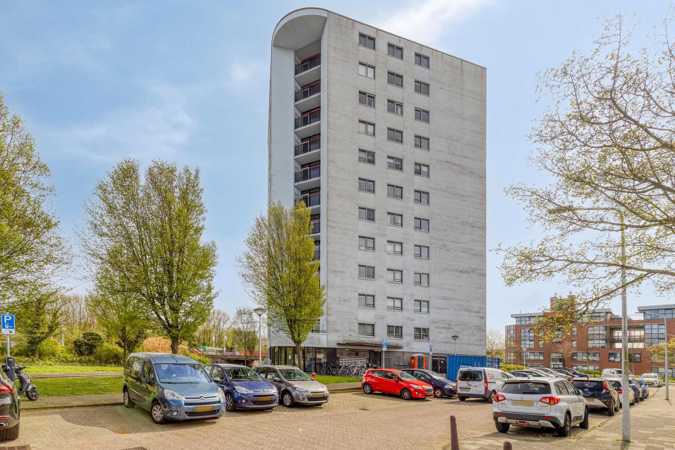 Foto 27 van Tine van Dethstraat 61