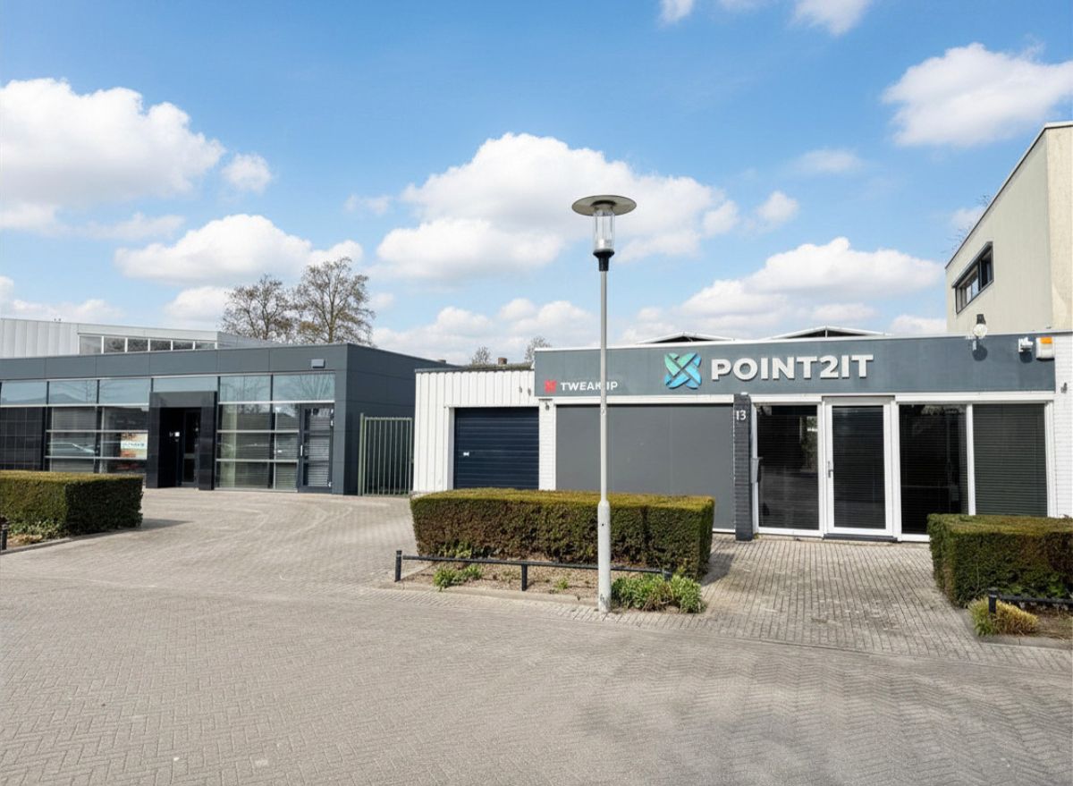 View photo 2 of Burgemeester Jansenstraat 13