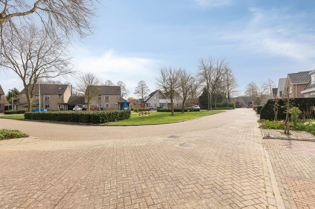Foto 47 van De Kruisboog 10