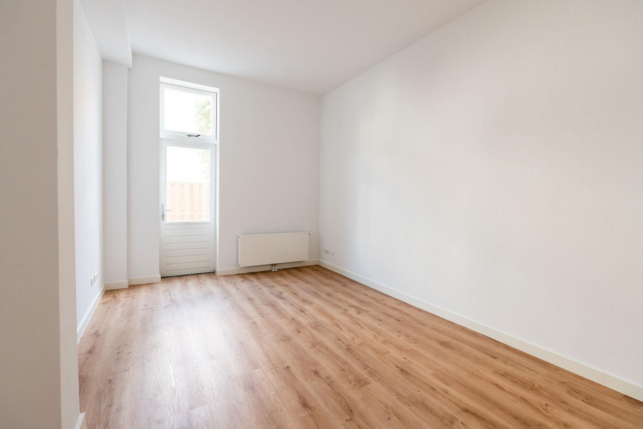 Photo 6 of De Perponcherstraat 99-E