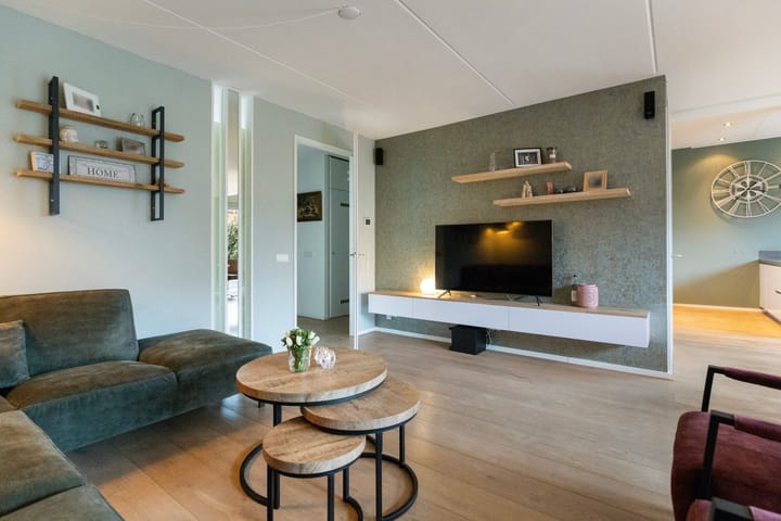 Photo 2 of Laan van de Charleston 13