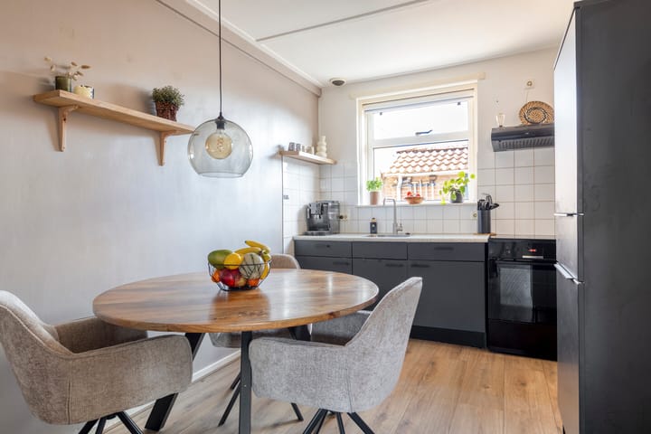 Photo 3 of Schoolstraat 19