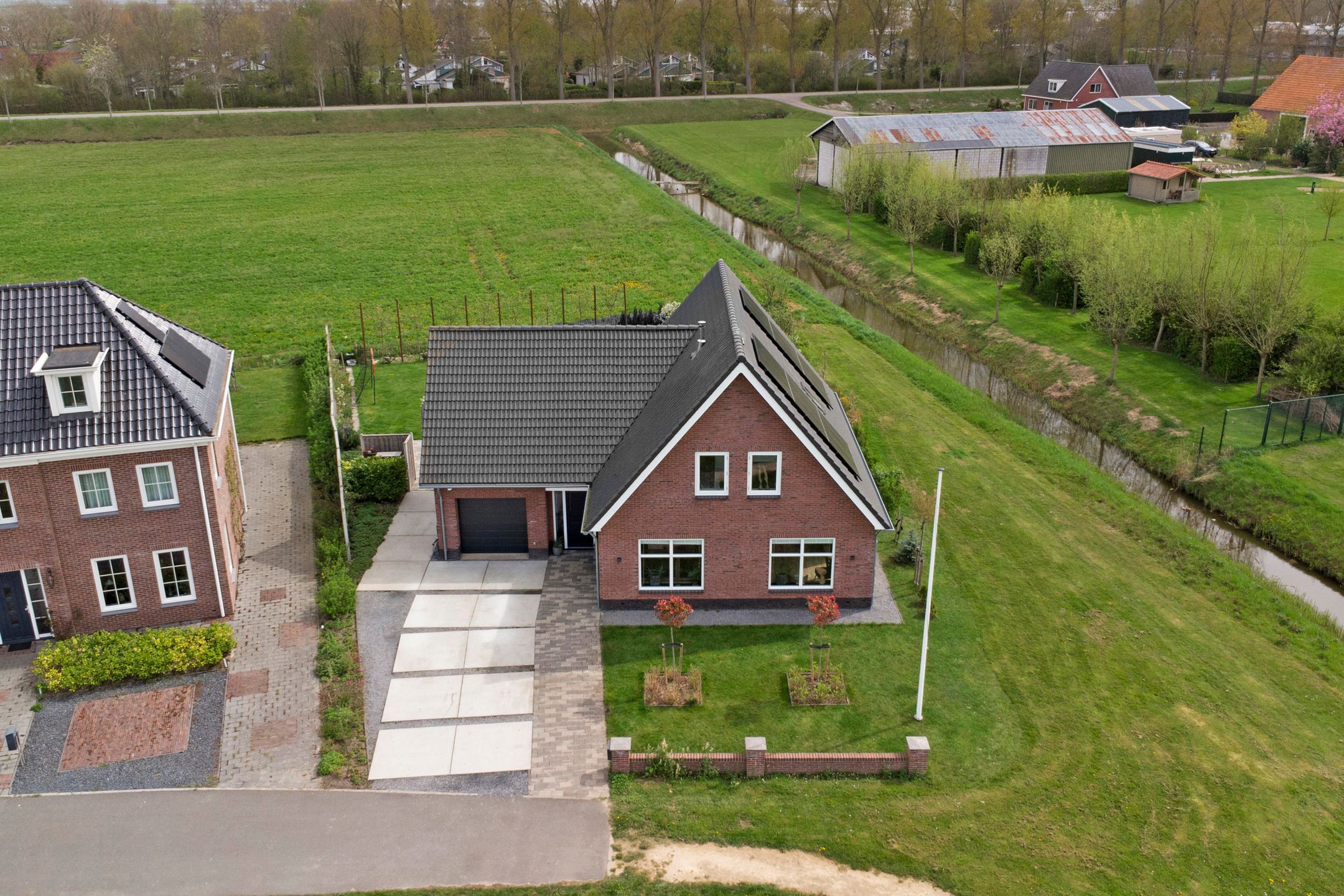 Photo 48 of Lijnbaan 12