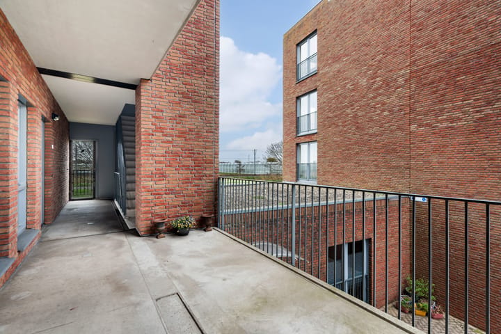 Appartement te koop: Laan van Floris de Vijfde 93, Nootdorp