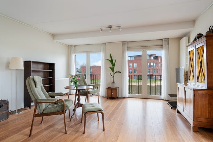 Appartement te koop: Laan van Floris de Vijfde 93, Nootdorp
