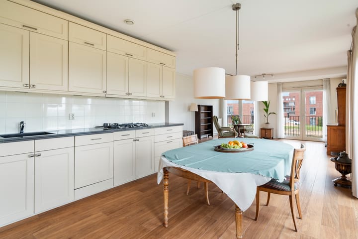 Appartement te koop: Laan van Floris de Vijfde 93, Nootdorp