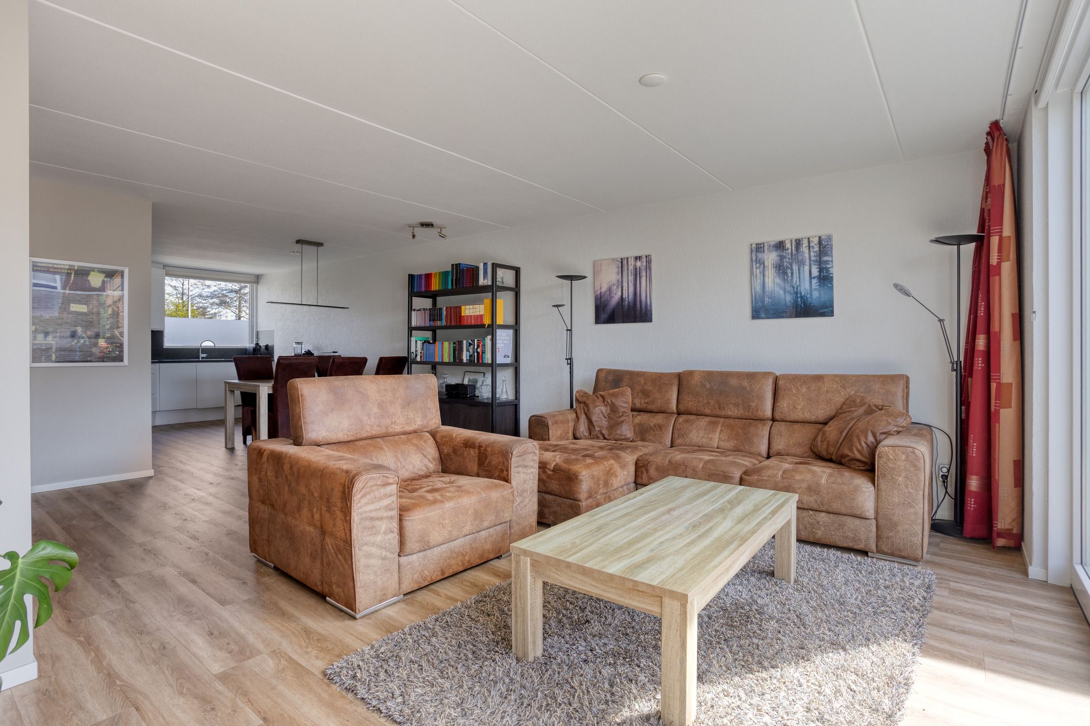 Photo 9 of Botertonstraat 25