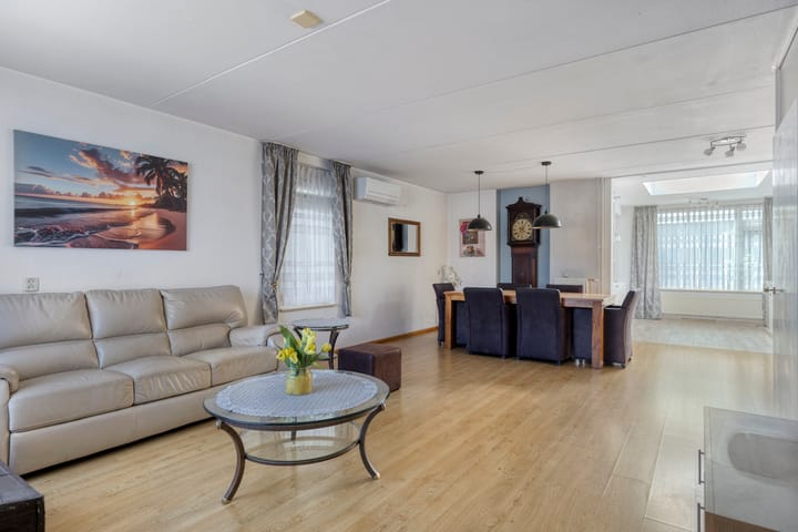 Foto 2 van Merelhof 4