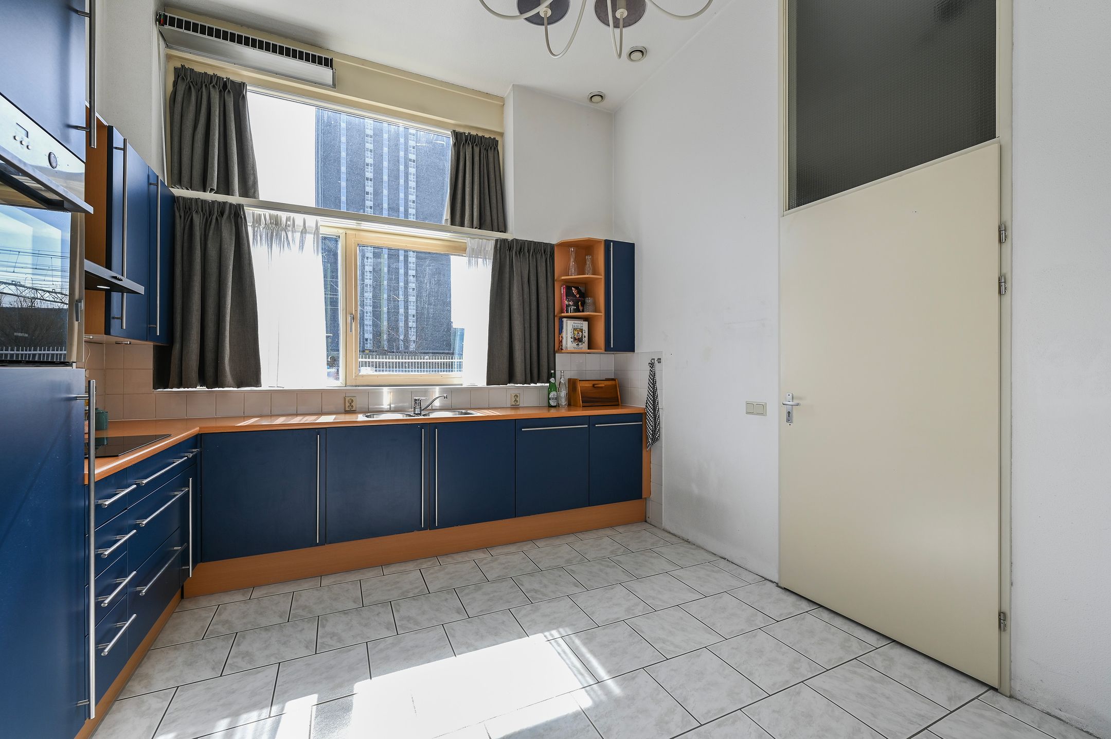 Photo 9 of Parallelweg 59