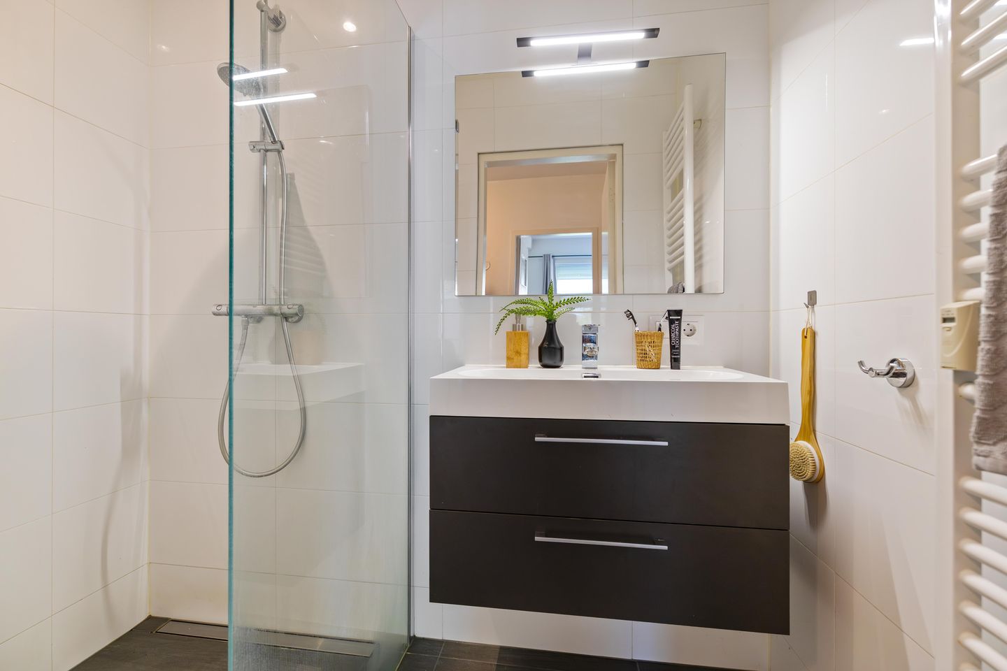 Photo 19 of Schubertlaan 32