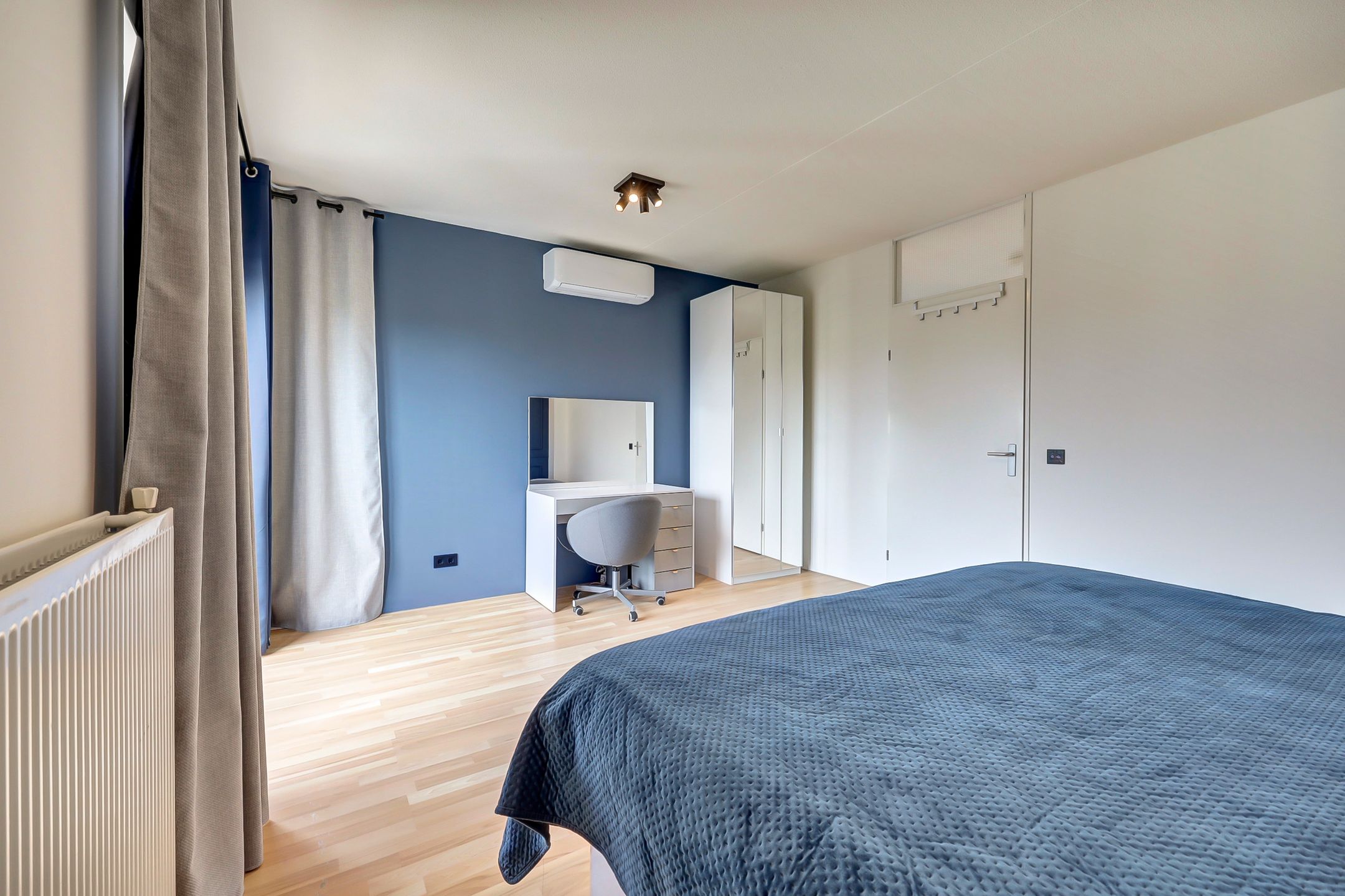 Photo 18 of Jamaicastraat 27