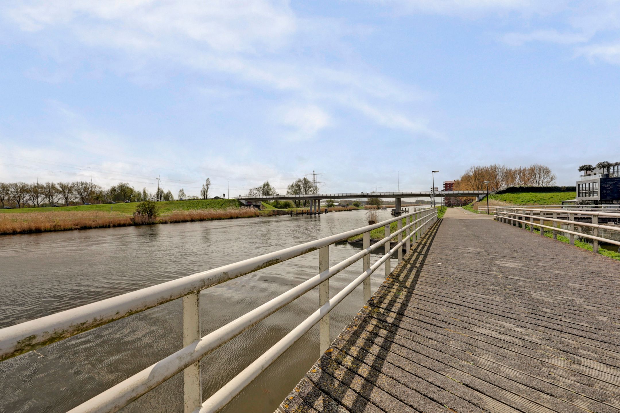 Photo 39 of Jamaicastraat 27