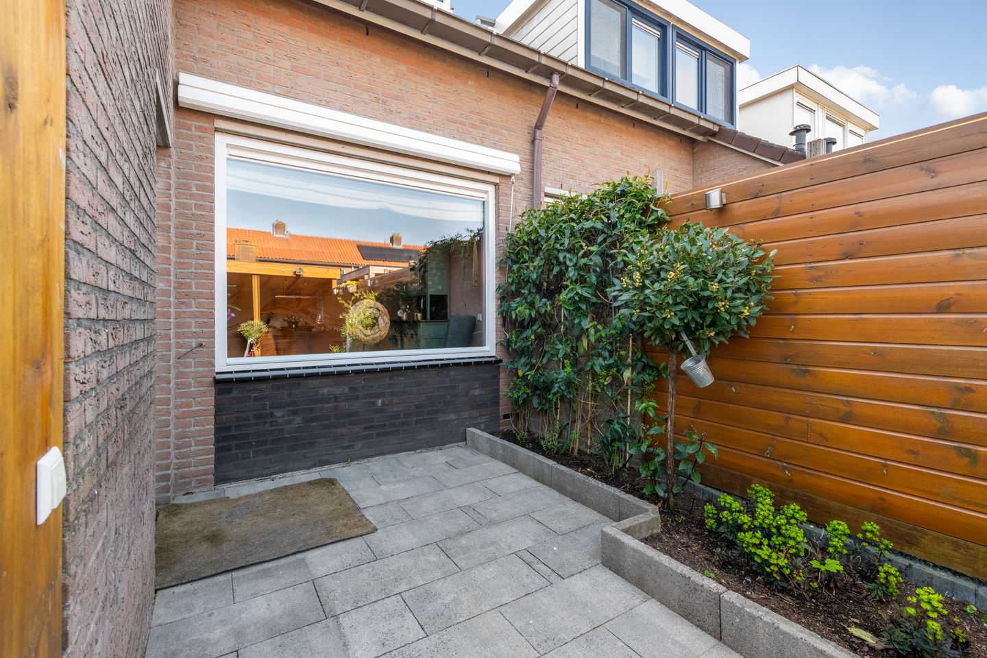 Photo 20 of Van Vianenhof 12