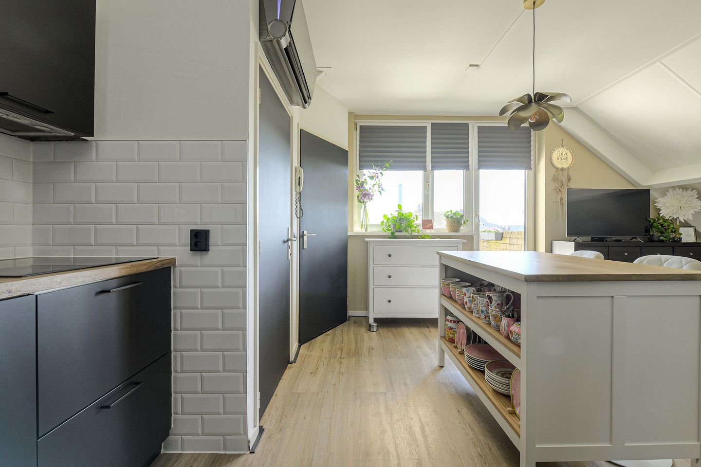 Foto 10 van Schoolstraat 6-D