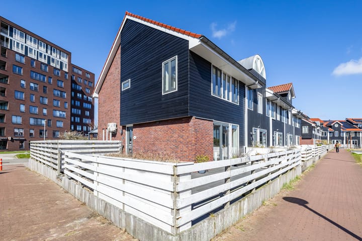 Foto 4 van Reitdiephaven 377