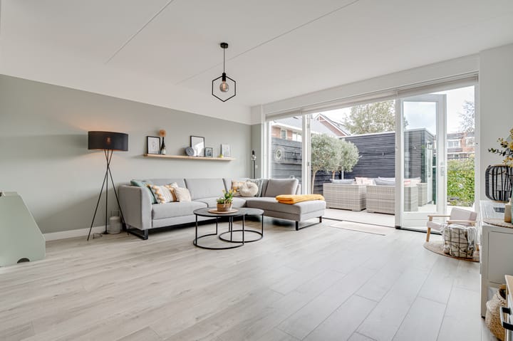 Photo 4 of Oranjestraat 16