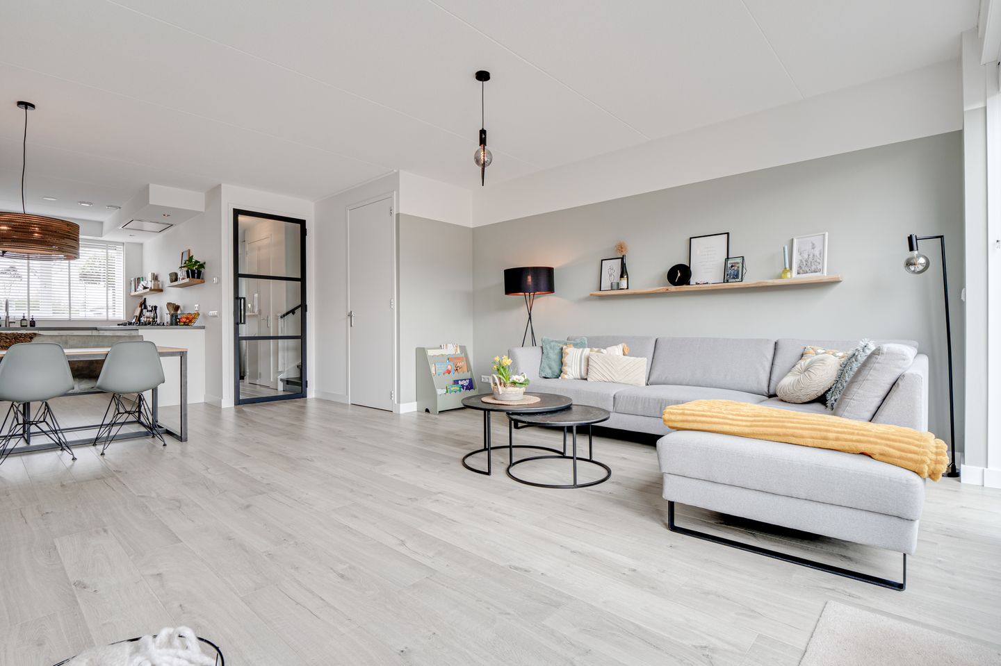 Foto 10 van Oranjestraat 16