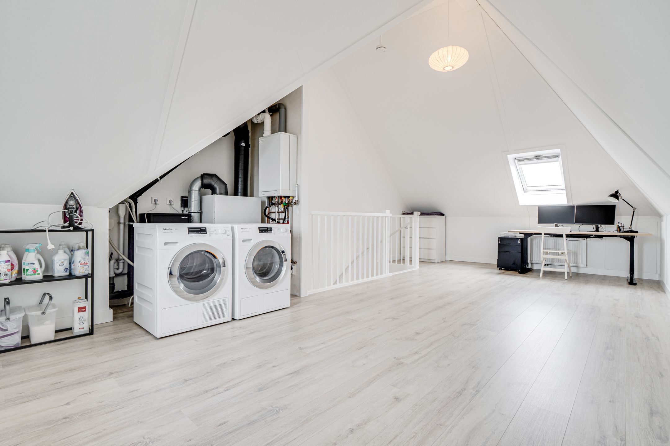 Foto 24 van Oranjestraat 16