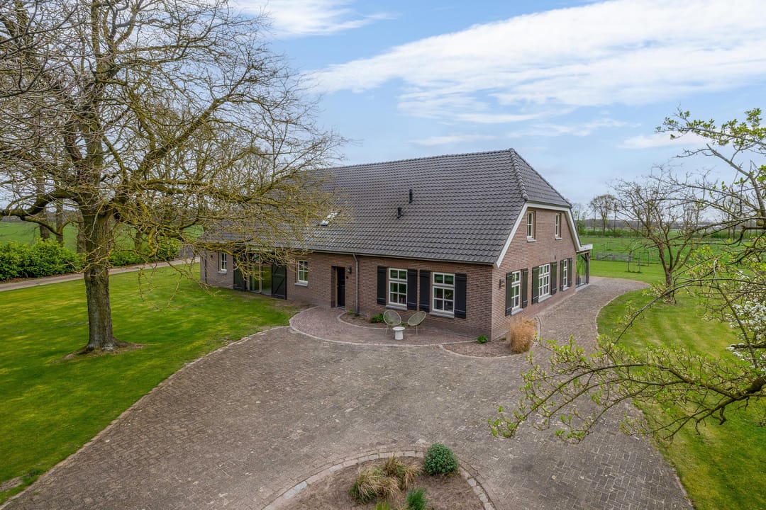 Foto 1 van Buikheide 14