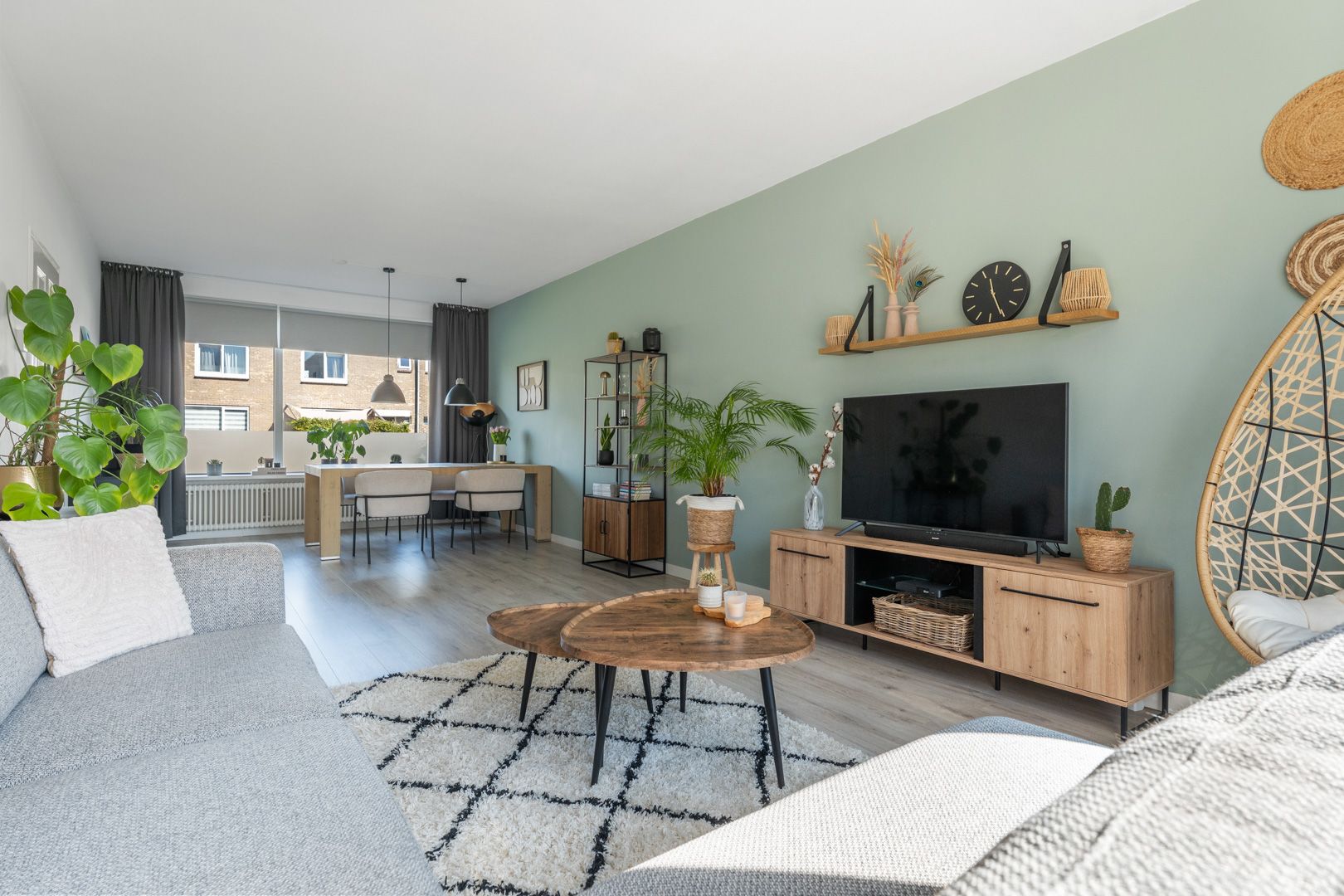 Foto 9 van Weegschaal 16