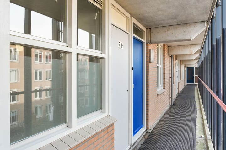 Photo 5 of Wielingenstraat 30-G