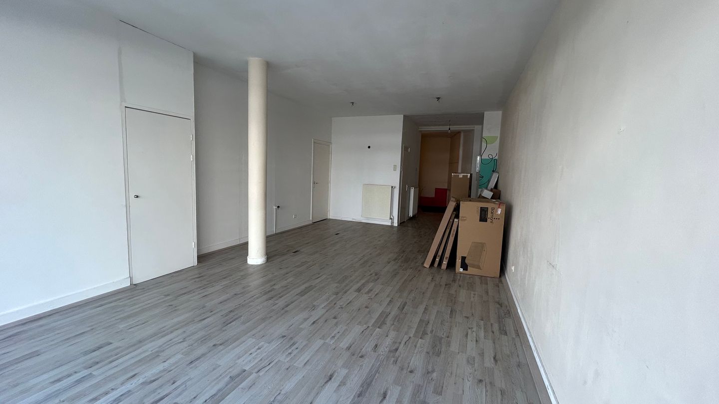 Bekijk foto 3 van Raadhuisplein 14