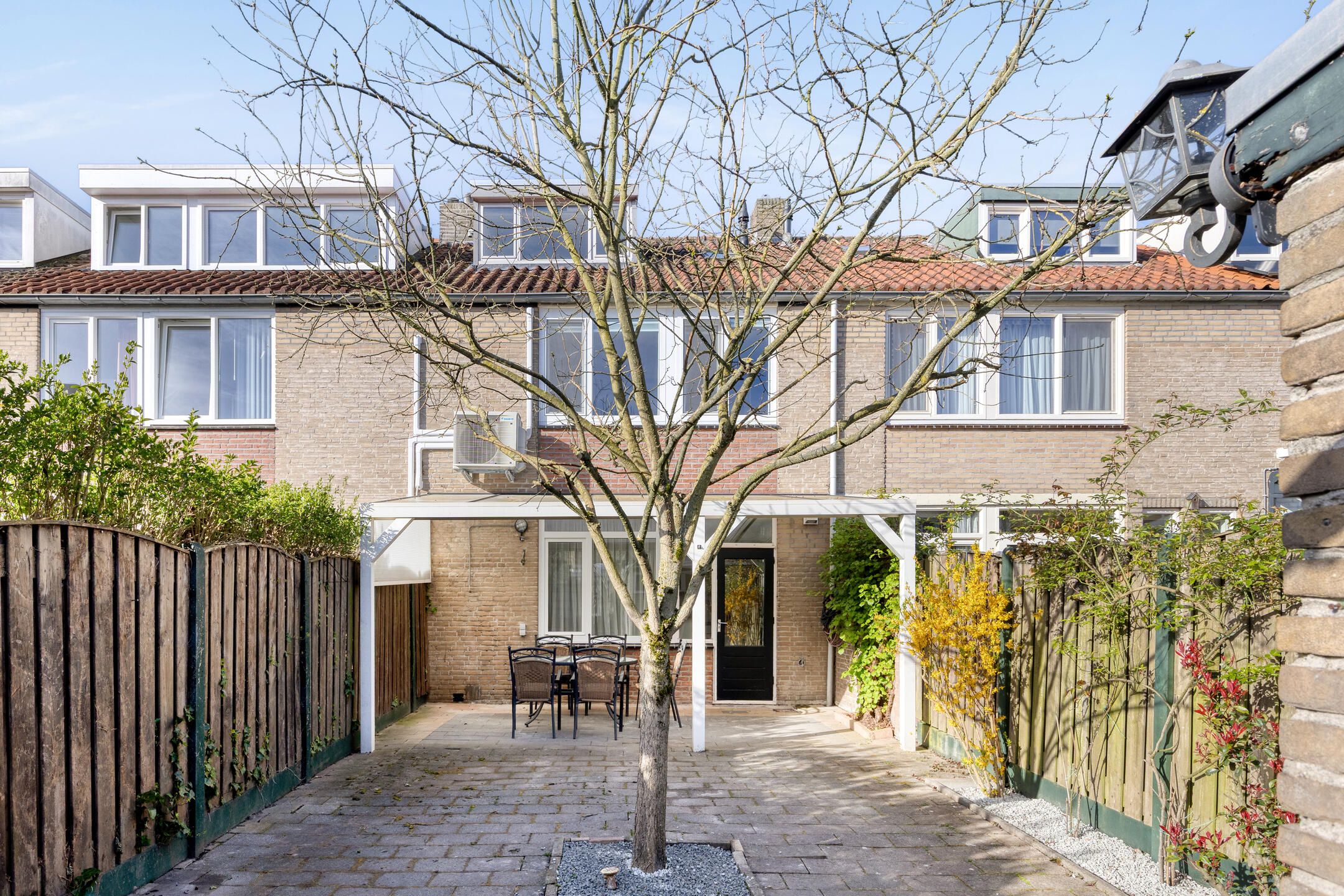 Photo 33 of Bloklaan 22