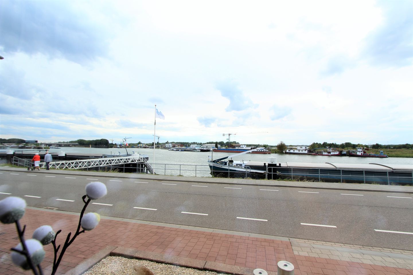 Foto 14 van Havenstraat 1