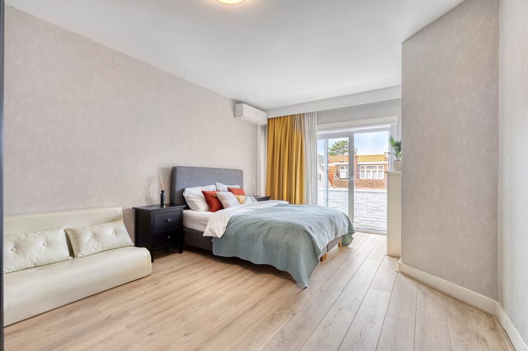 Foto 16 van Van Diepenburchstraat 134