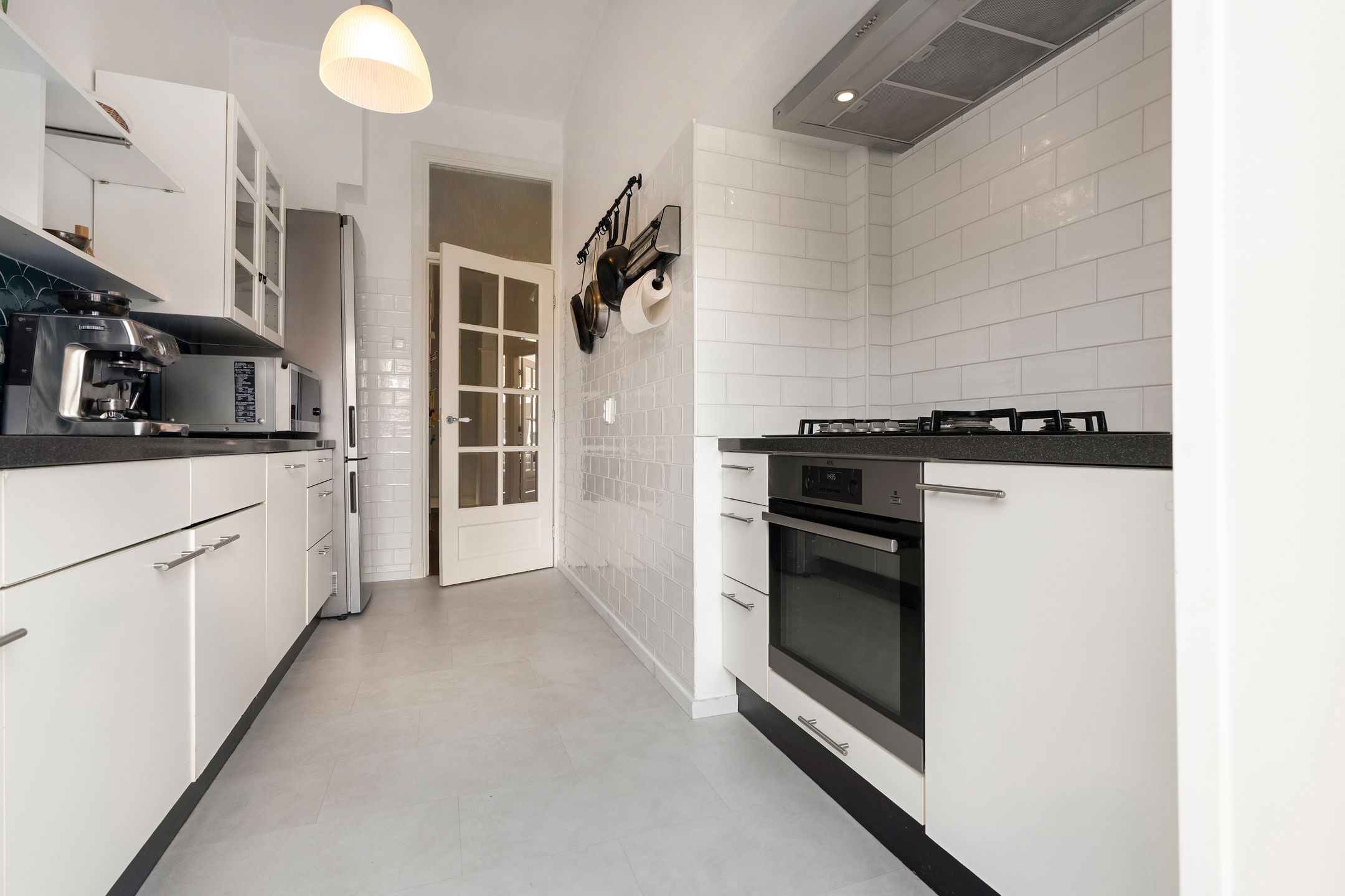 Foto 15 van Van Diepenburchstraat 134