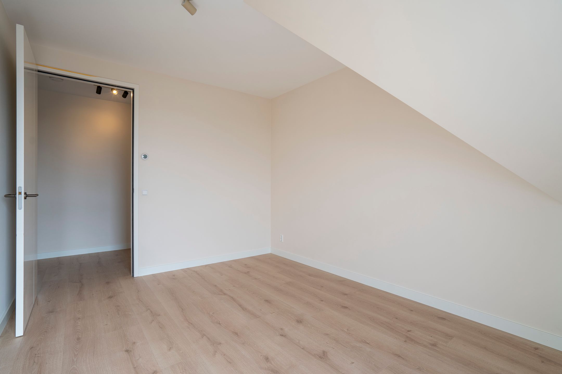 Photo 27 of Lage Giessen 7-N