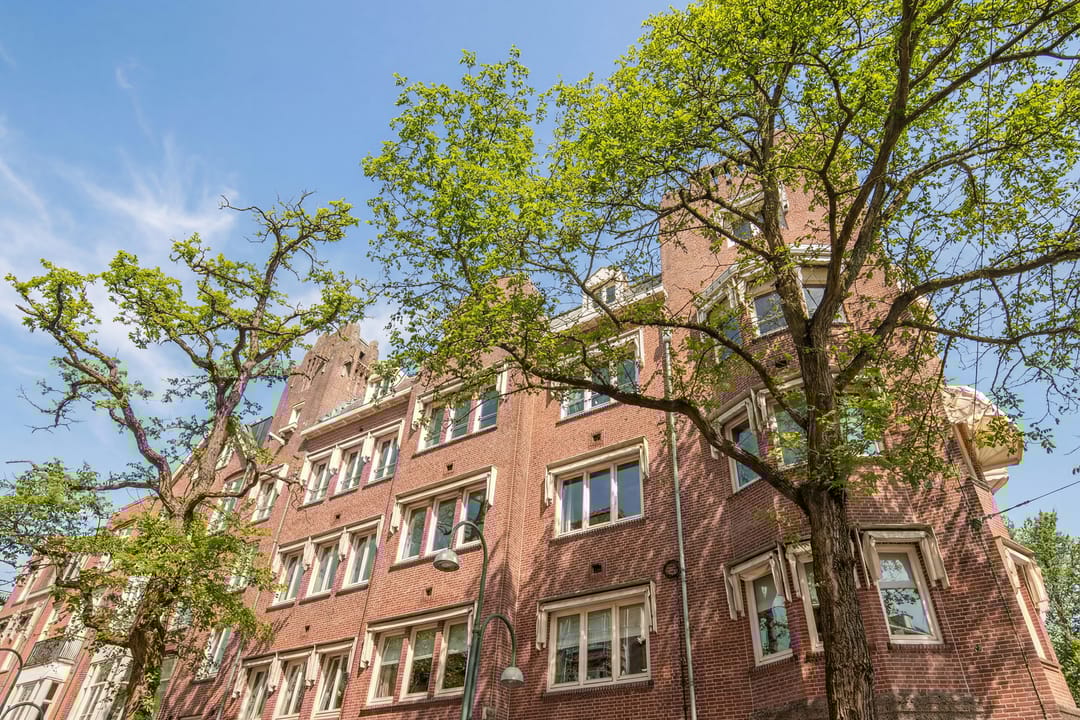 Foto 1 van De Lairessestraat 90-3L