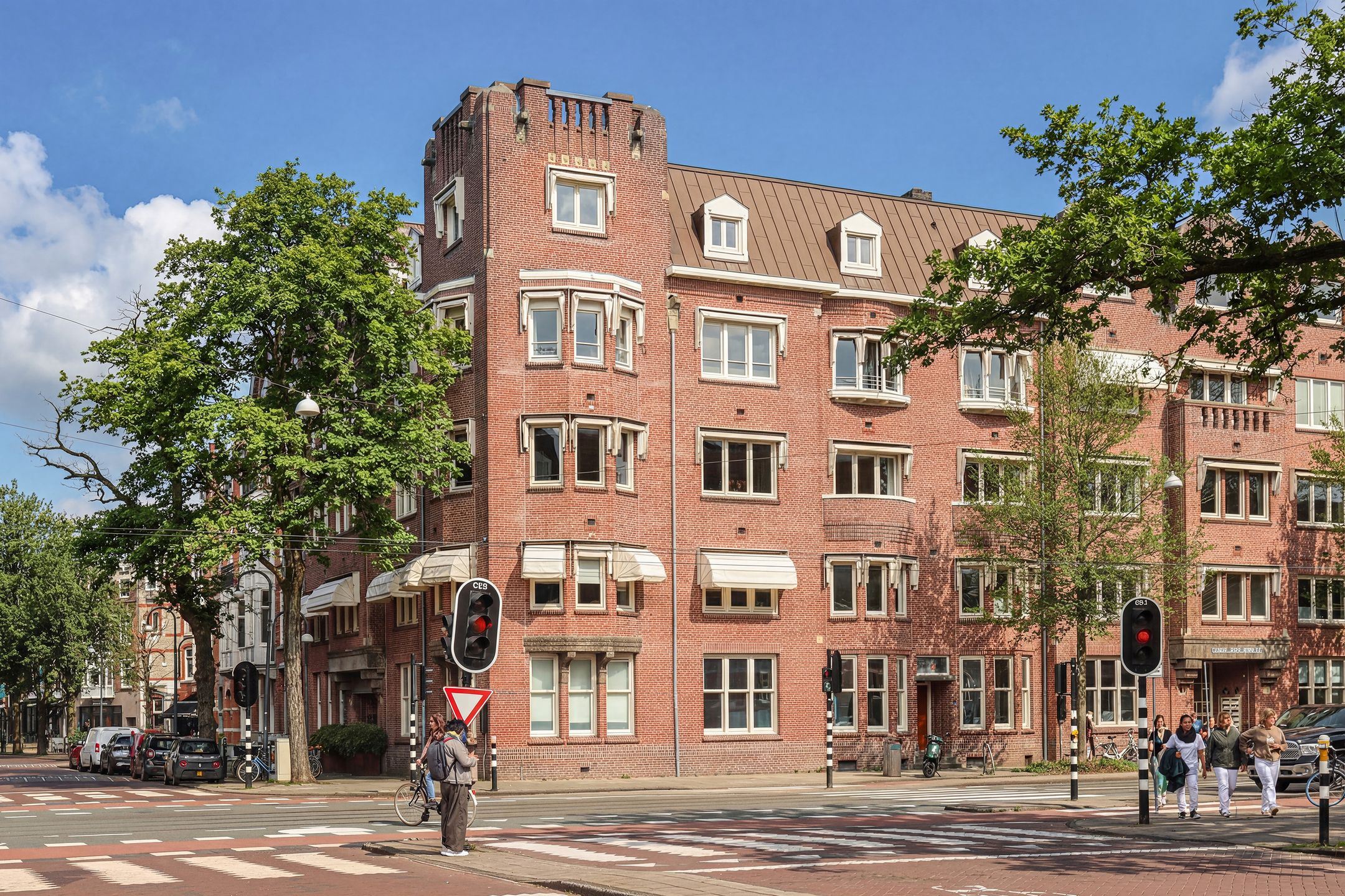 Foto 21 van De Lairessestraat 90-3L