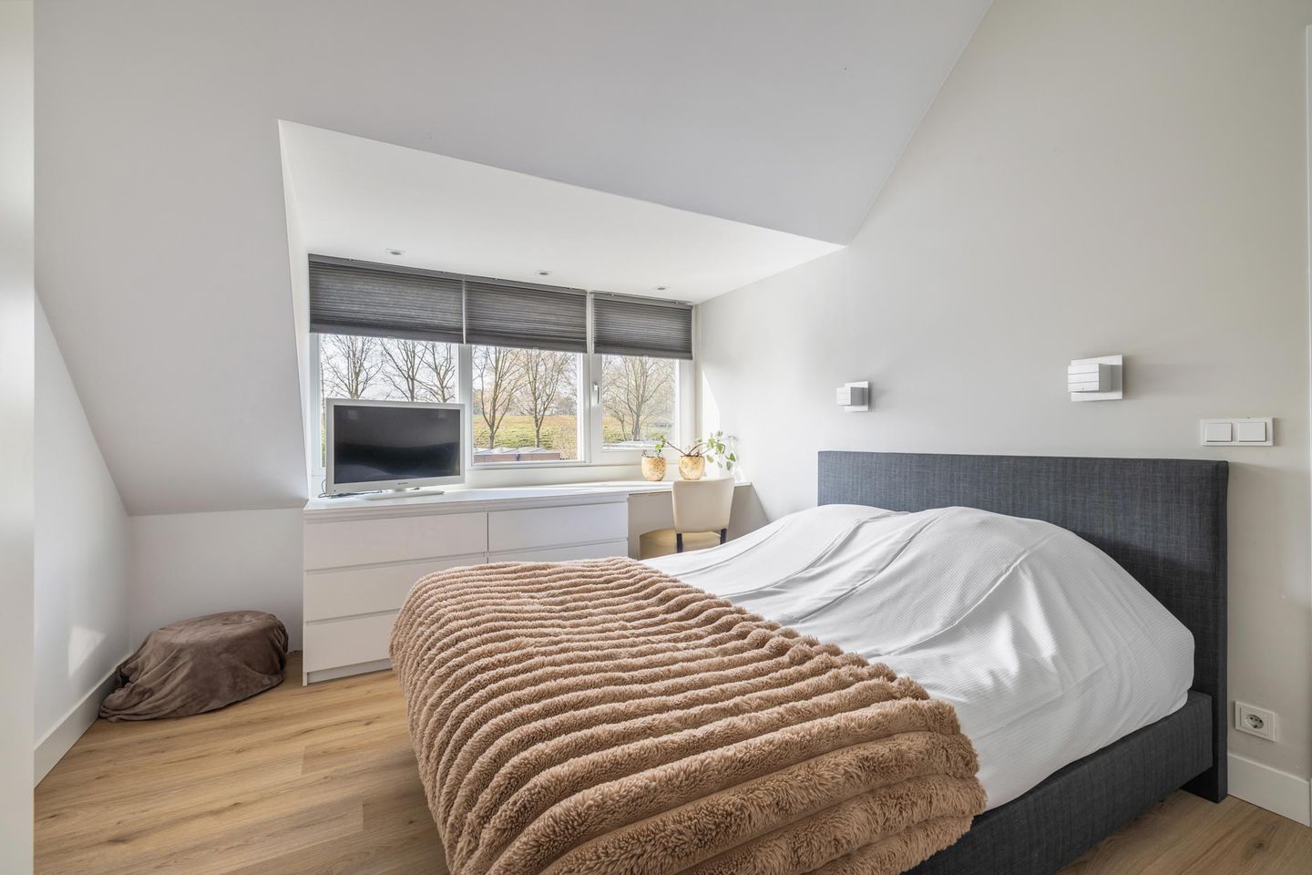 Foto 34 van Dr. Batenburglaan 146