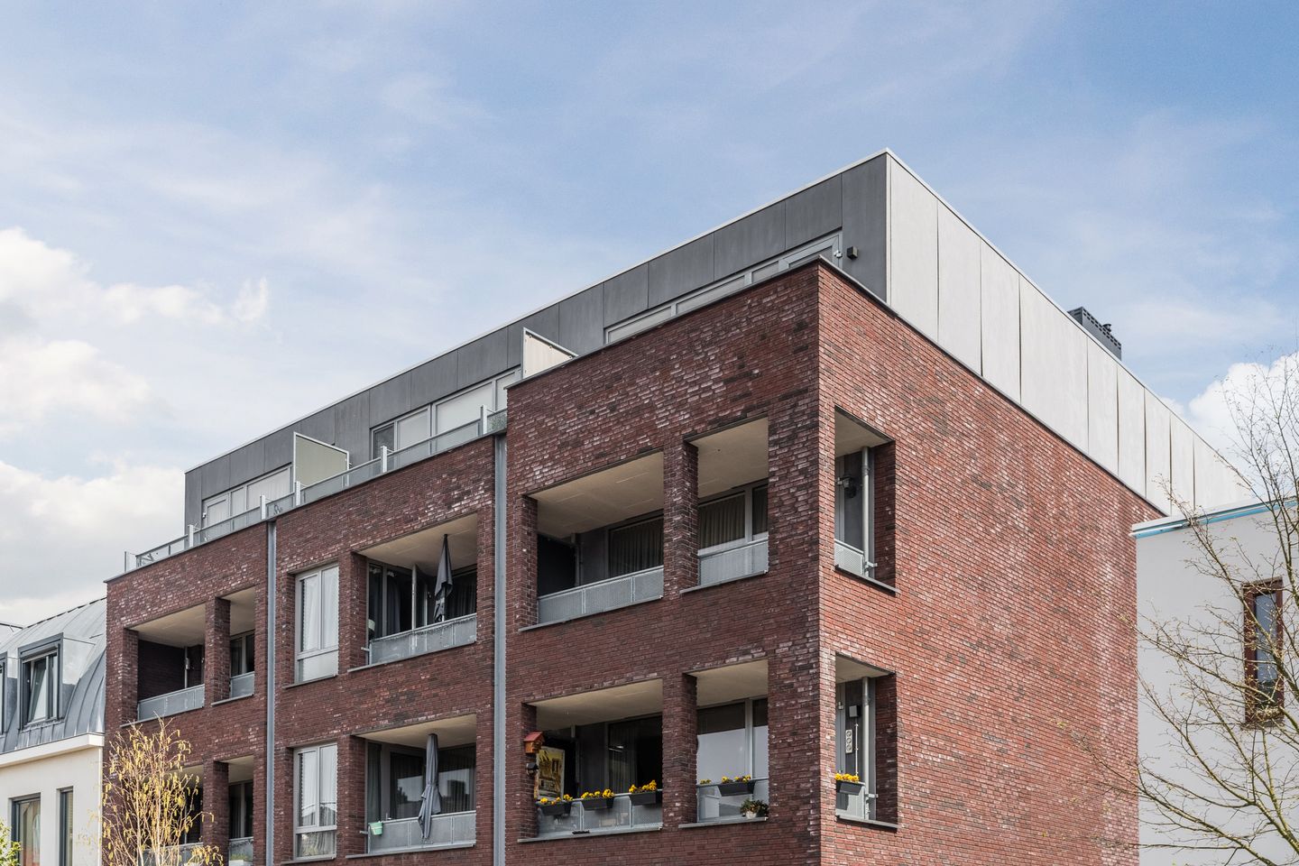 Photo 4 of Eindhovenseweg 104-B