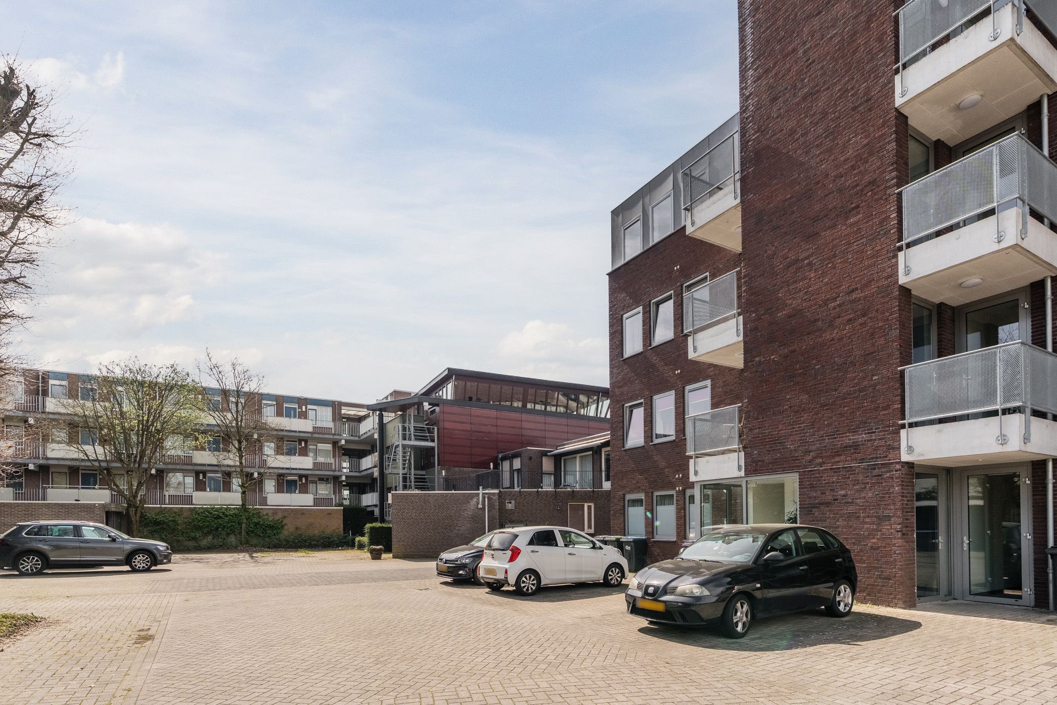 Photo 33 of Eindhovenseweg 104-B