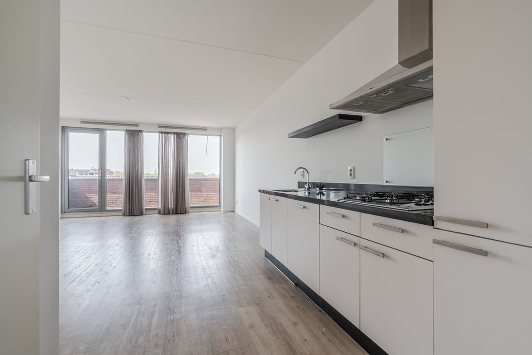 Photo 11 of Eindhovenseweg 104-B