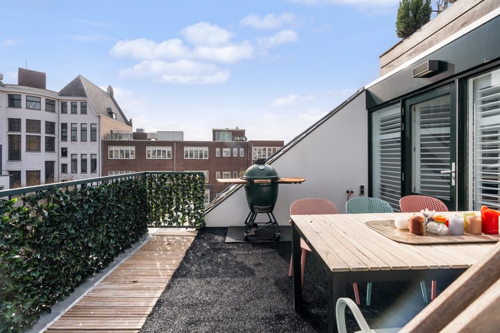 Photo 3 of Calandstraat 20-H