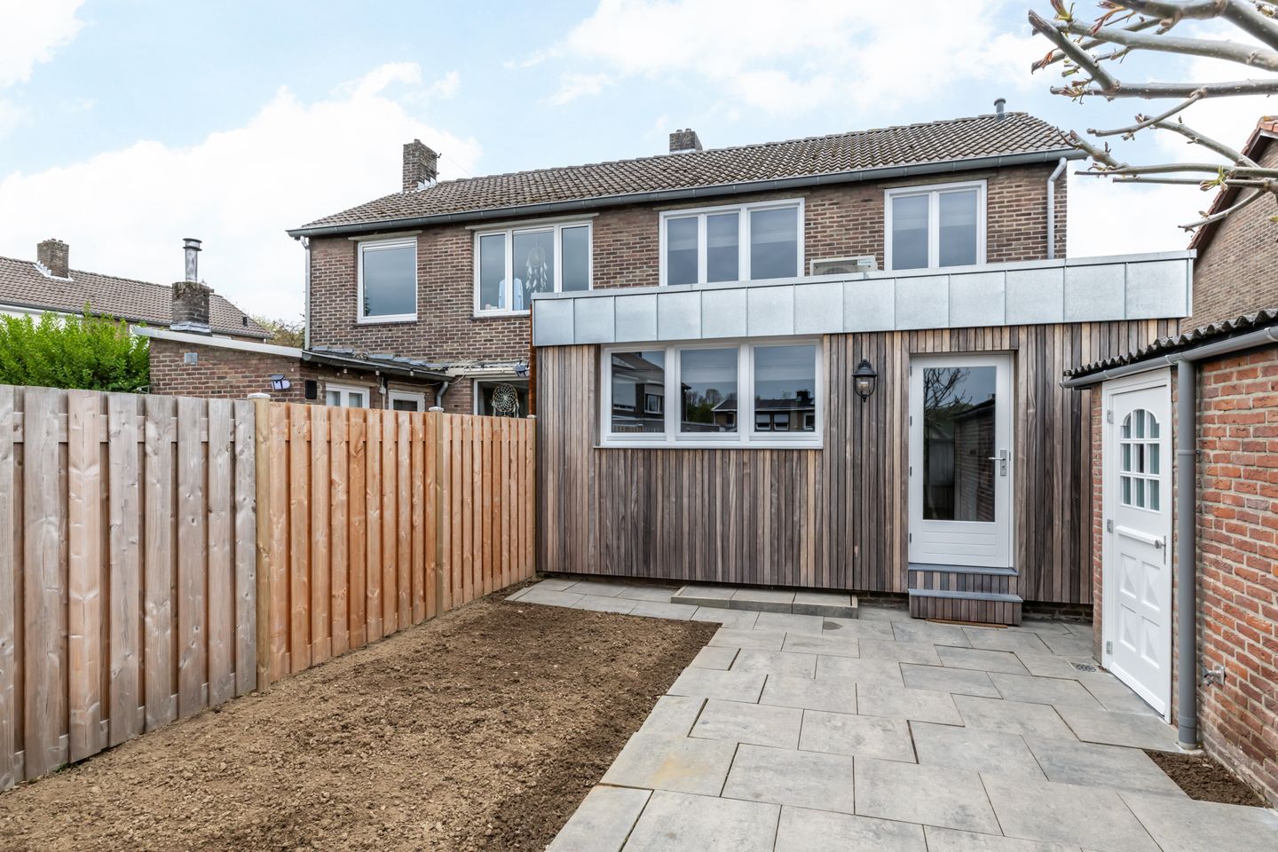 Foto 25 van Margrietstraat 9