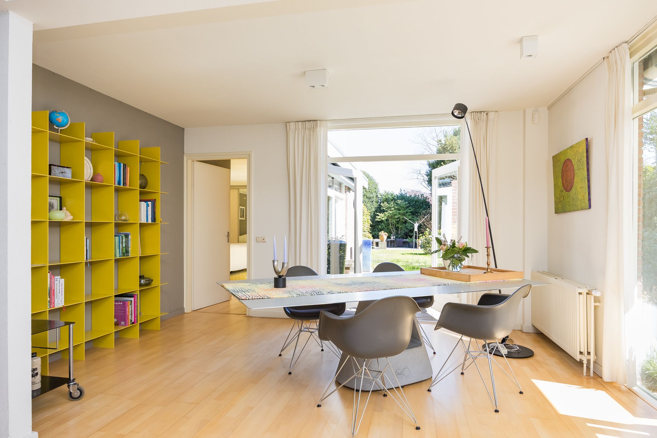 Extended semi-bungalow with garage and landscaped garden near Lochemse Berg — 21