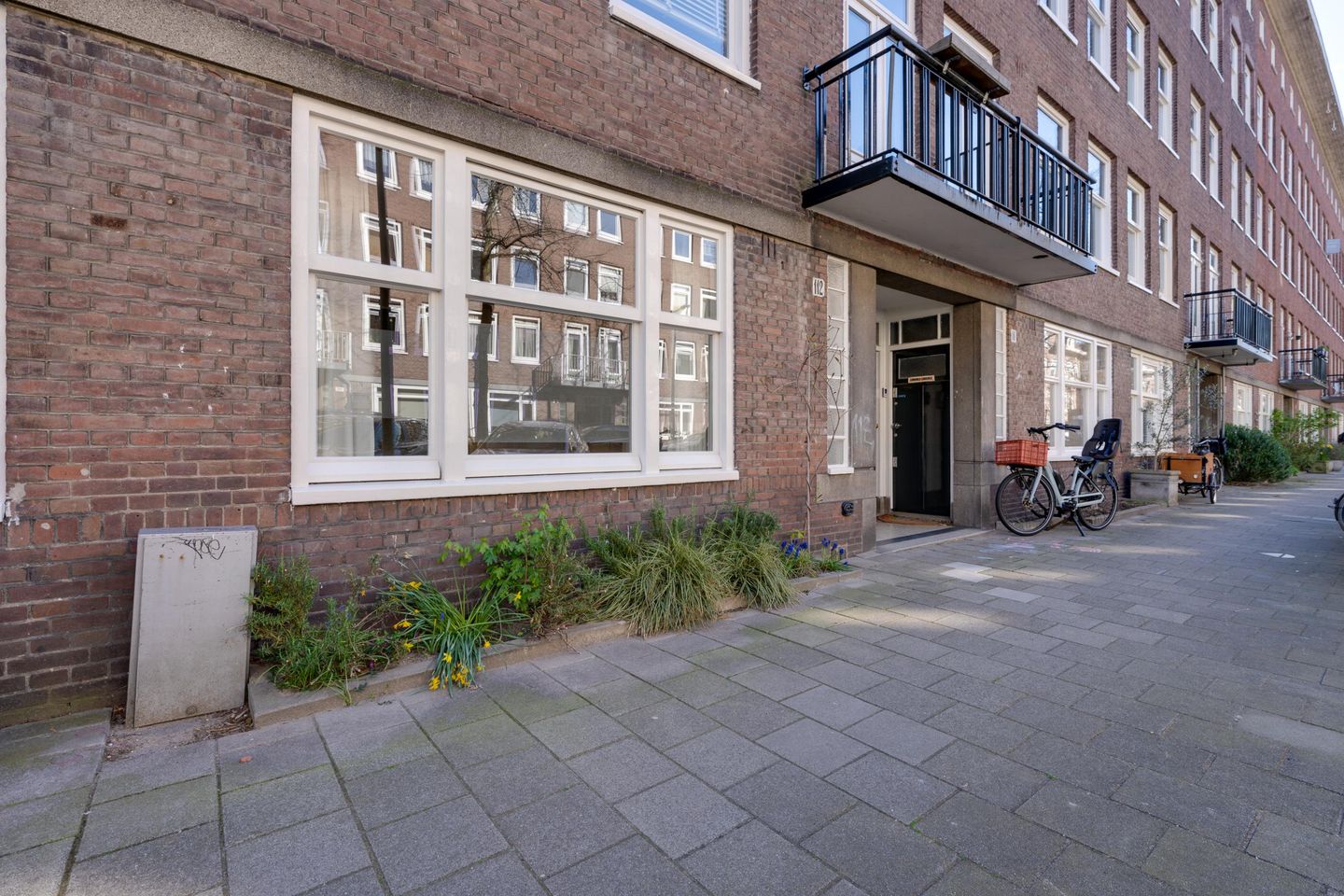 Photo 25 of Orteliusstraat 112-H