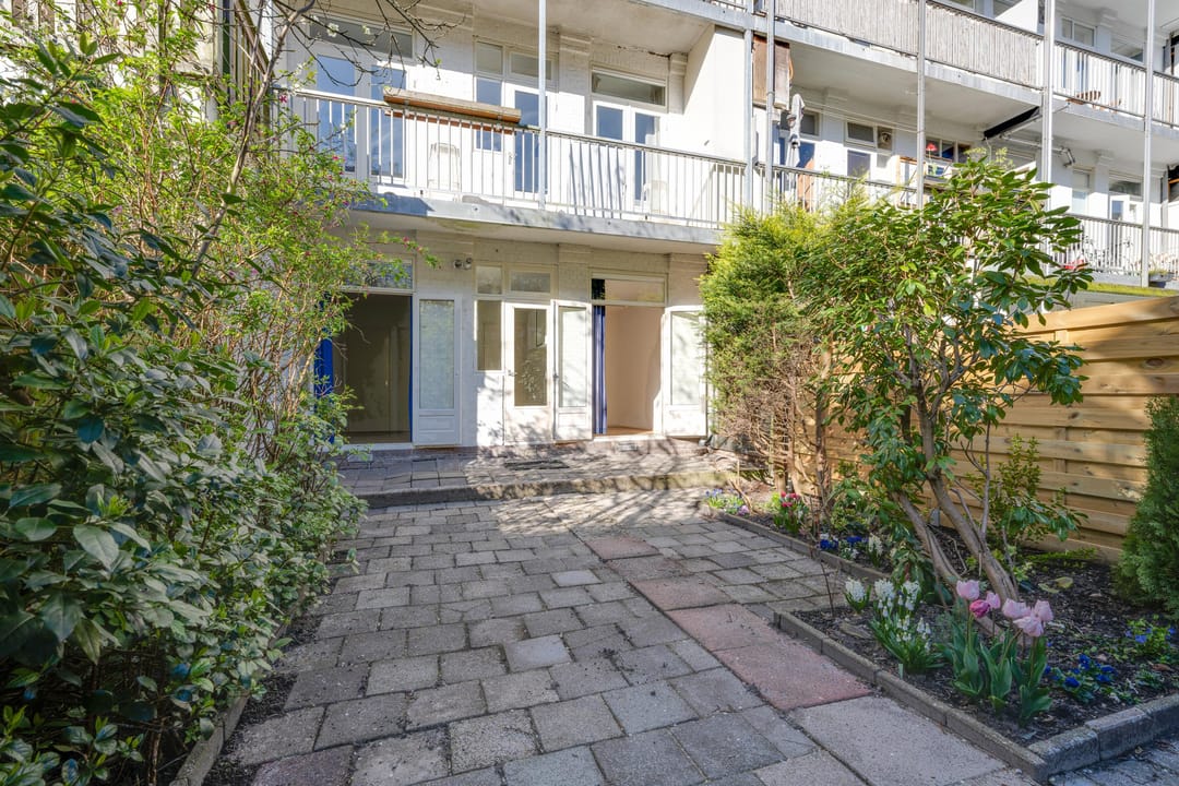 Photo 8 of Orteliusstraat 112-H