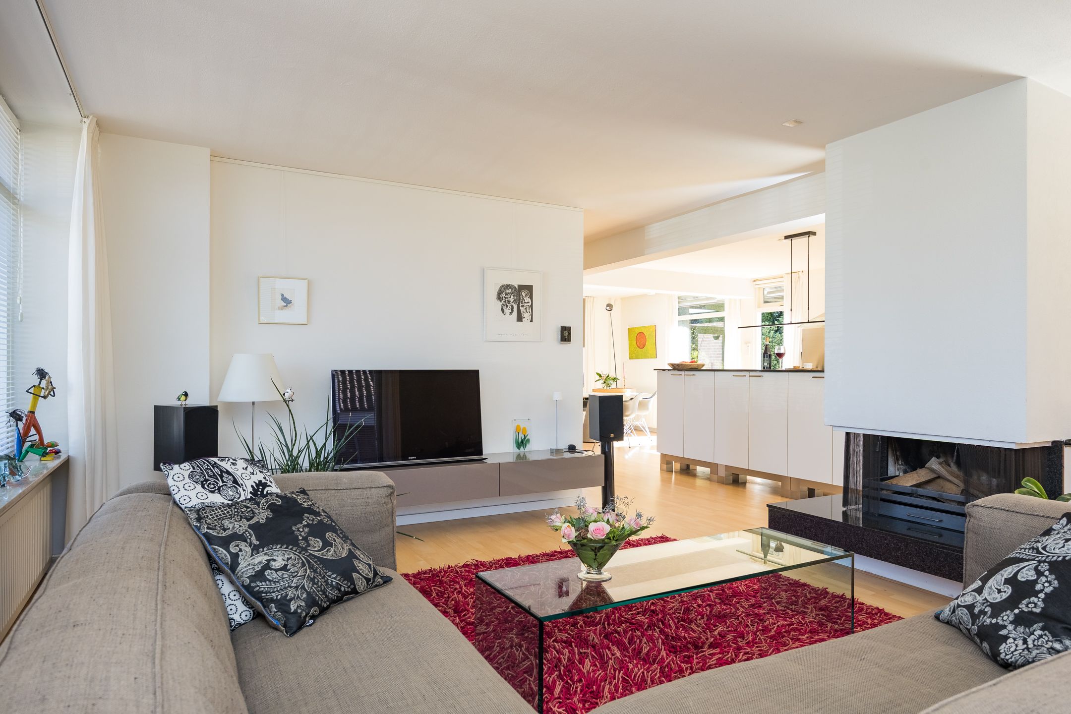 Extended semi-bungalow with garage and landscaped garden near Lochemse Berg — 12