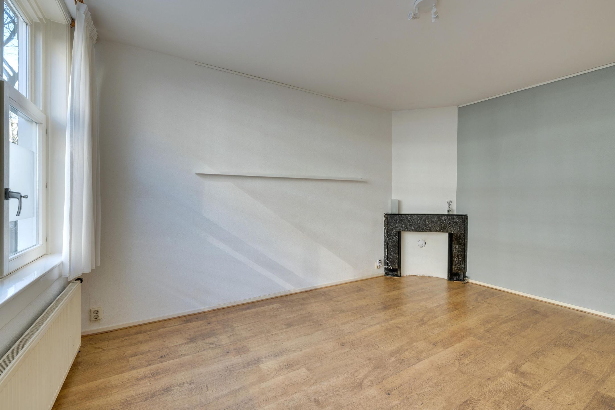 Photo 3 of Orteliusstraat 112-H