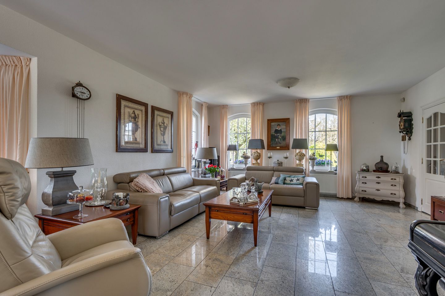 Photo 4 of van Swietenstraat 2