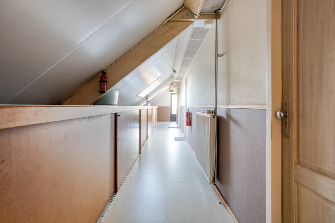 Photo 17 of Veerstraat 10-E