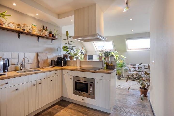 Photo 3 of Veerstraat 10-E